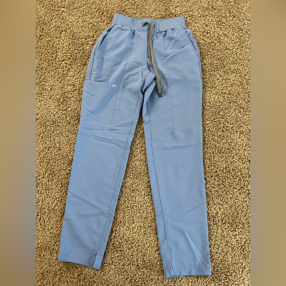 Women’s Fabletics Ion Scrub Pant